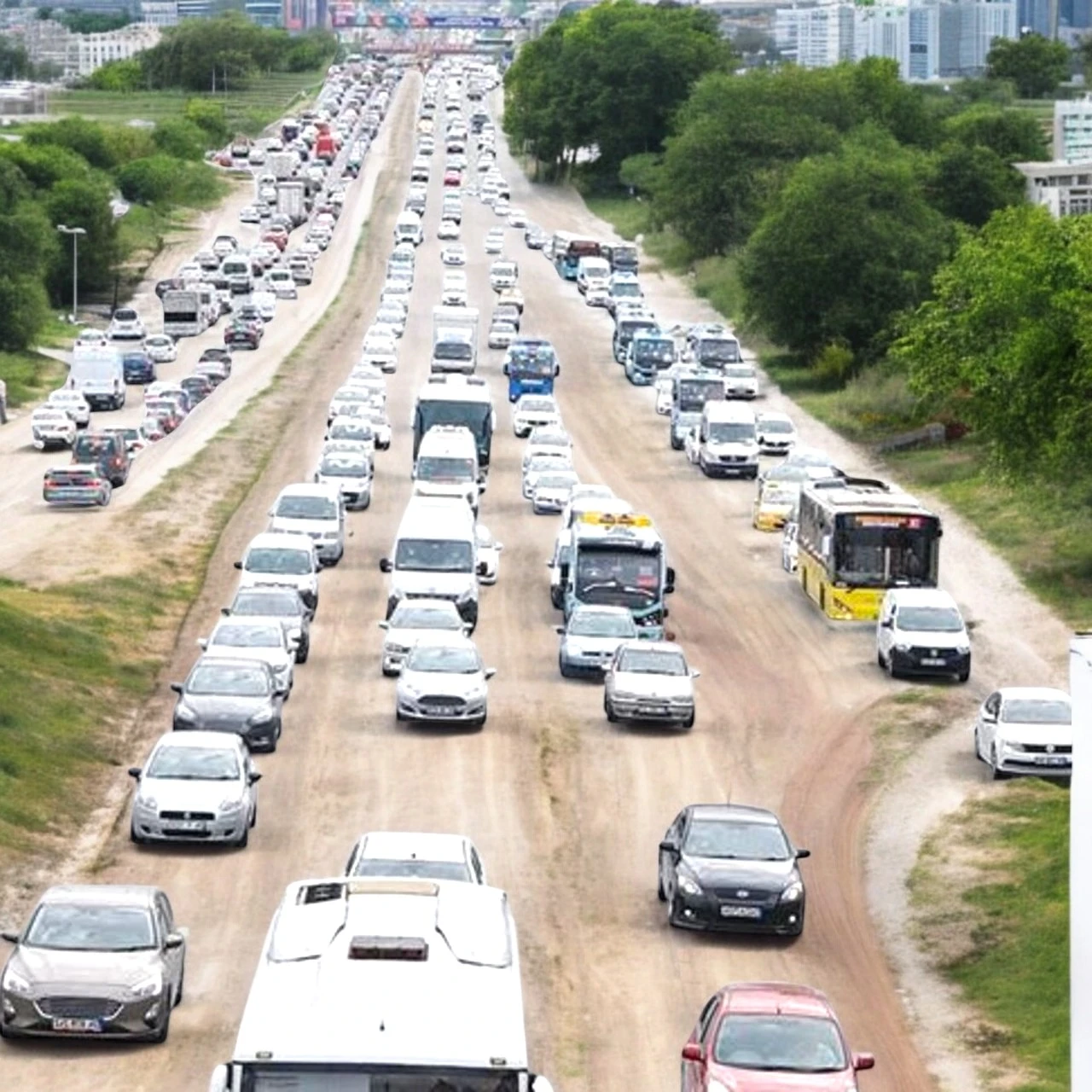 İstanbul'da 21-22 Mart 2025 tarihlerinde trafiğe kapatılacak yollar belli oldu! Yollar ne zaman açılacak, alternatif güzergahlar neler?