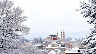 İstanbul'a Kar Yağışı Yaklaşıyor! AKOM'dan Kritik Uyarı Geldi: Kuvvetli Kar Bekleniyor!